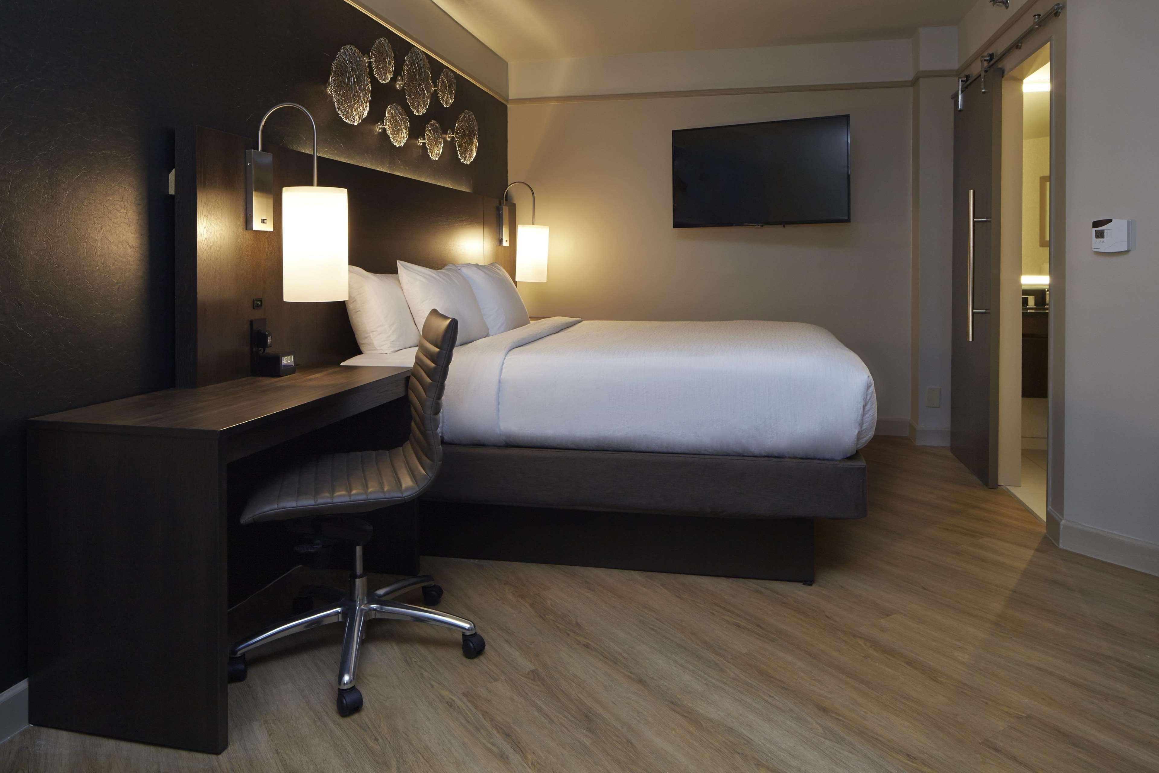 Embassy Suites By Hilton Atlanta Galleria Smyrna Zewnętrze zdjęcie