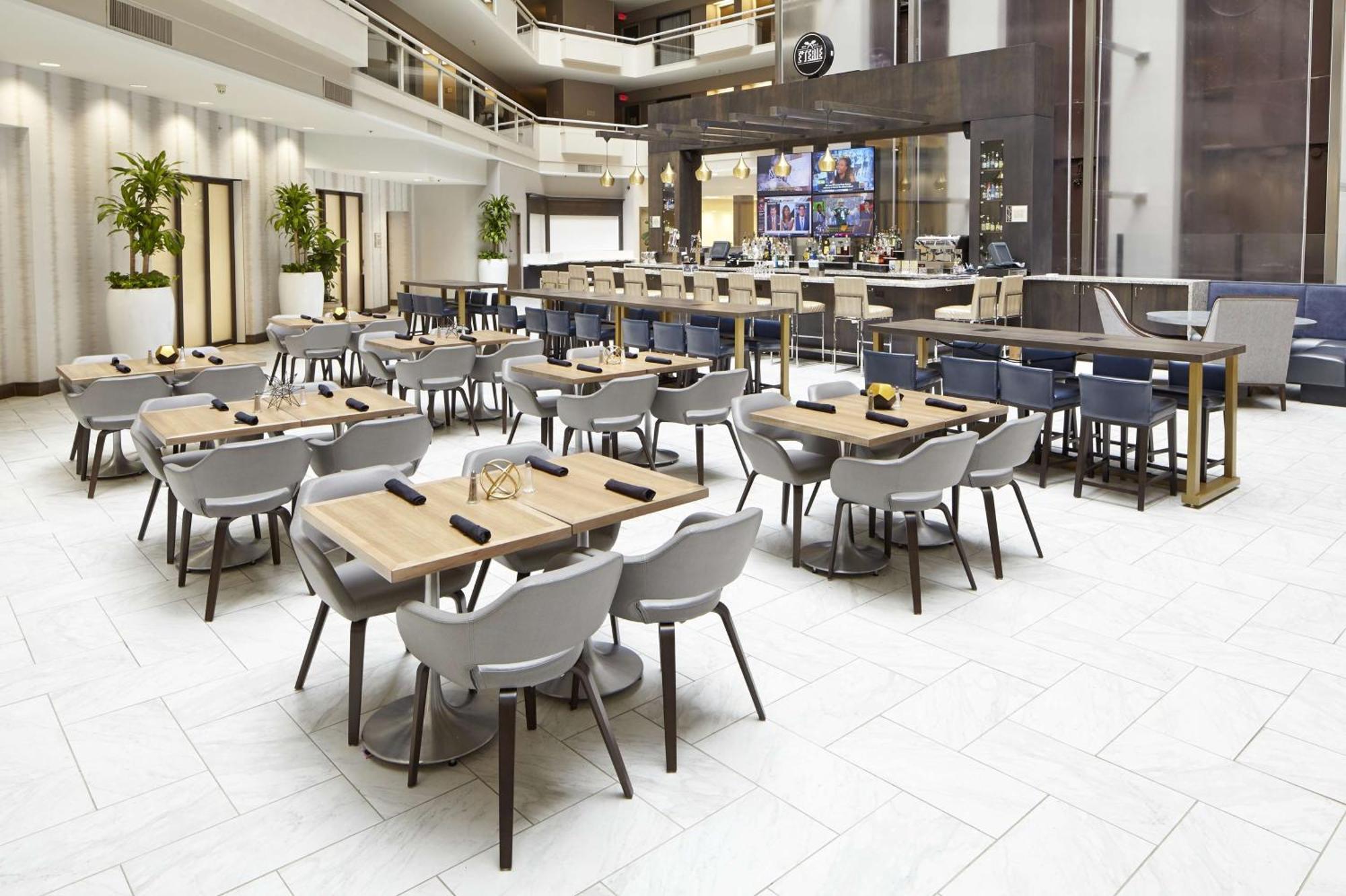 Embassy Suites By Hilton Atlanta Galleria Smyrna Zewnętrze zdjęcie